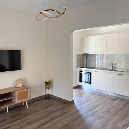 Nikoletta Apartman